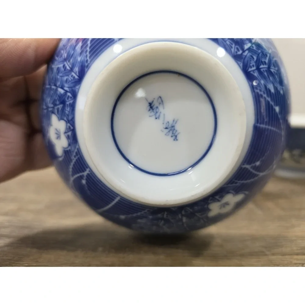 4 Japanese Blue & White Rice Bowls Floral, Mismatched 2